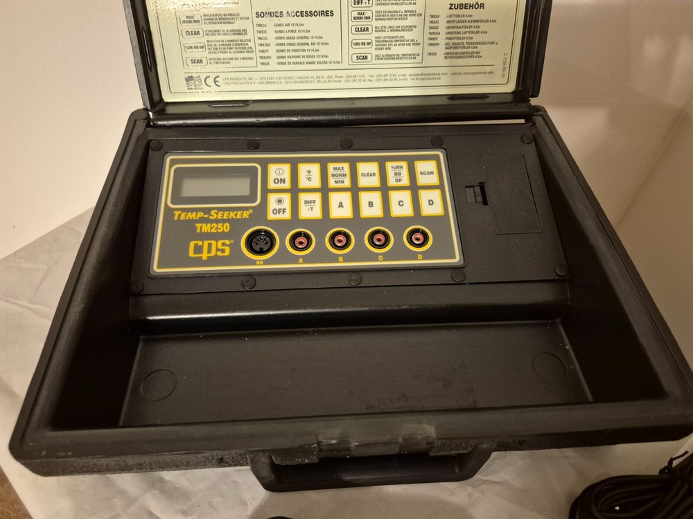  CPS Temp-Seeker TM250 Multi-Channel Thermometer.