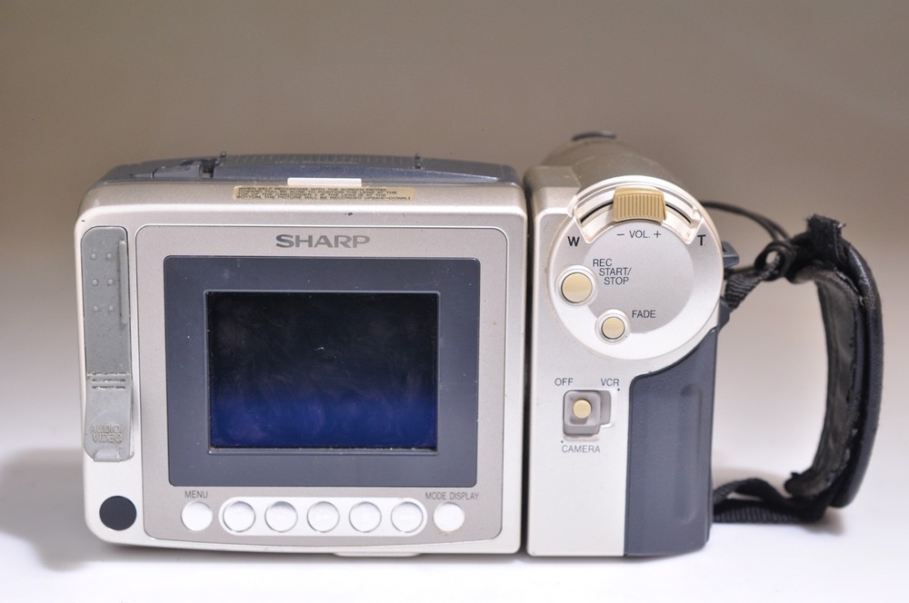 Sharp Viewcam 8ml -VL-E630 Viewcam UNTESTED-FOR PARTS OR REPAIR