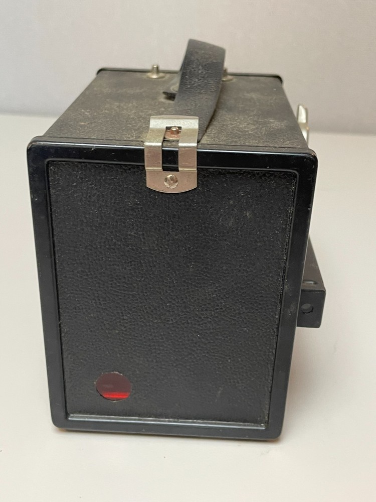 Vintage Ansco Shur-Flash Box Camera Untested * Shutter sticks part-way open*