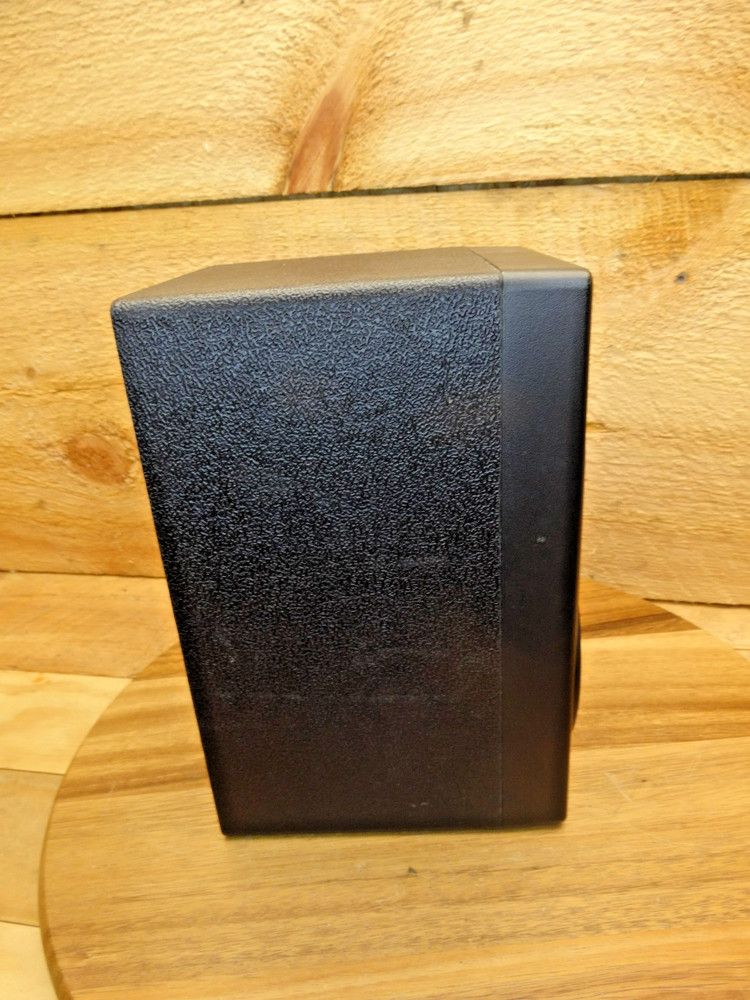 Pro Studio Bookshelf Speaker S104CRY Single Speaker 6-8 Ohms ~ 100 Watts
