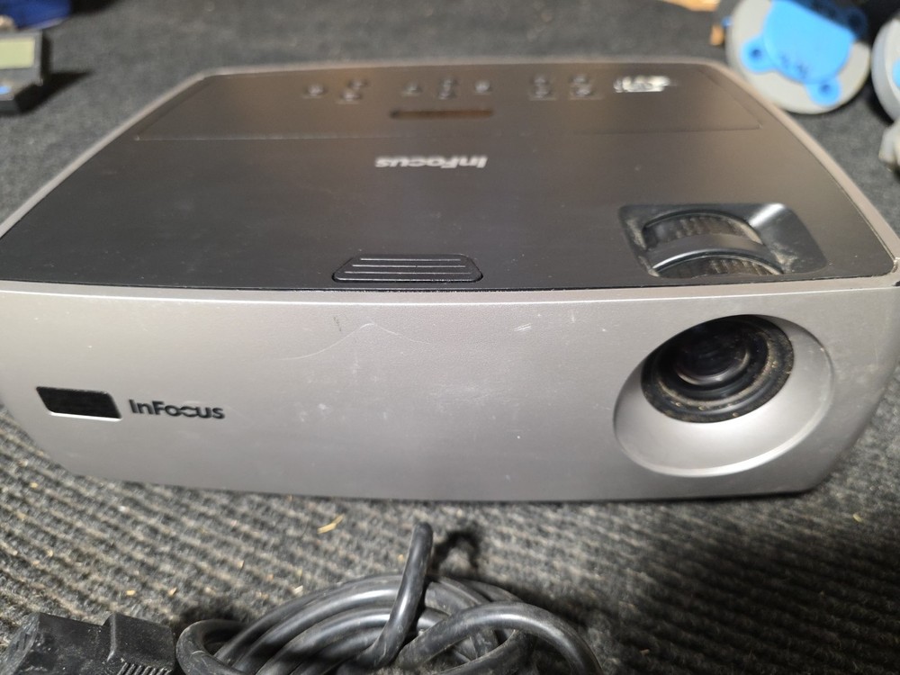InFocus W240 DLP Projector