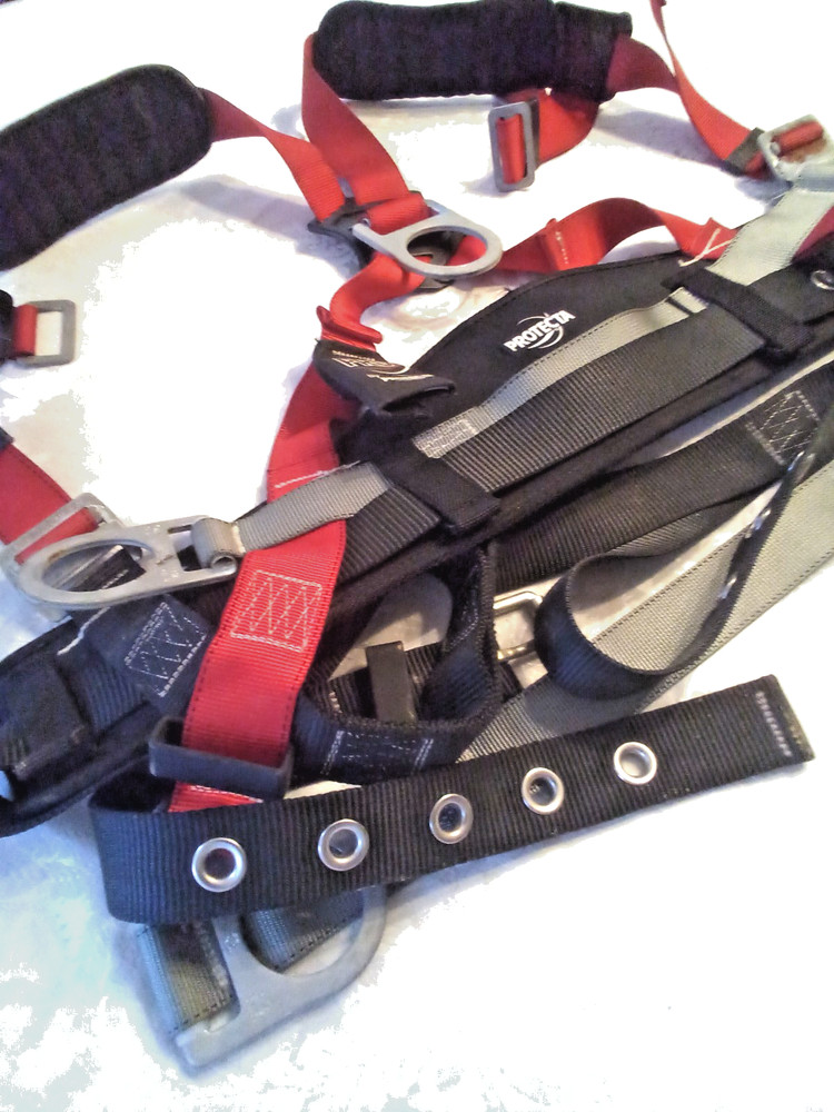 3M Protecta Full Body Safety Harness Sturdy Comfort Padding Small/Medium