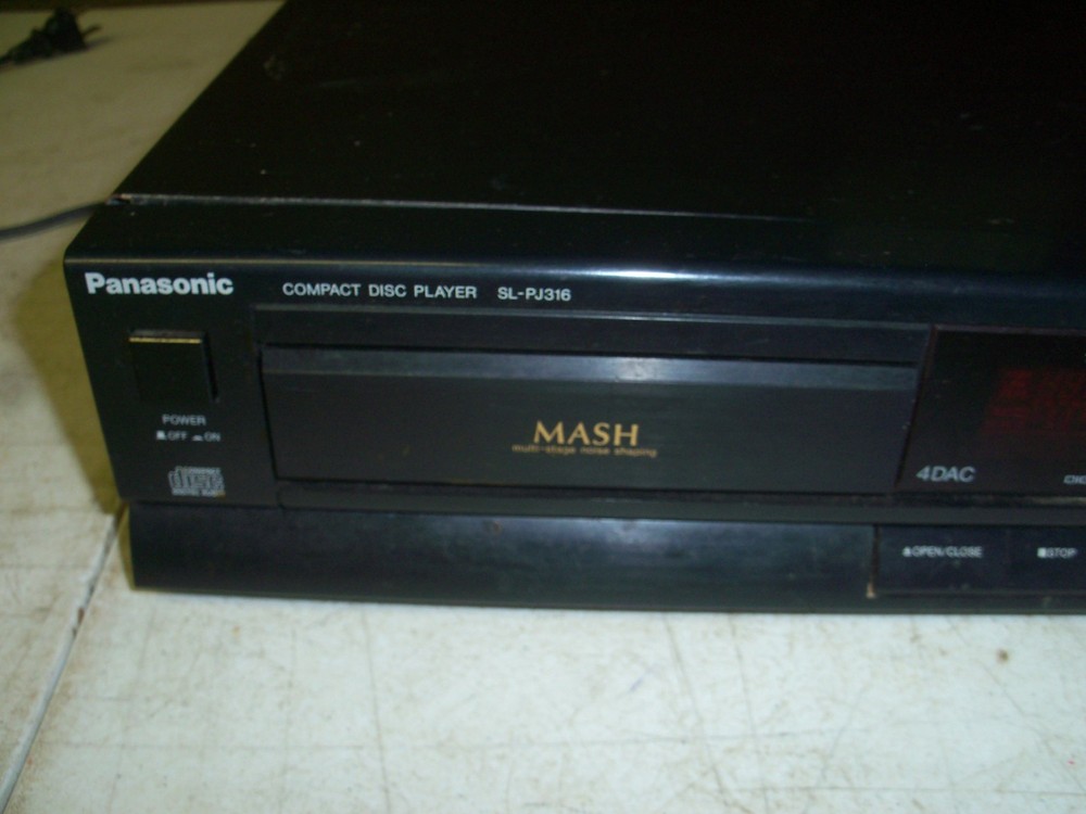 Panasonic Compact Disc Player, SL - PJ316, Tested For Power, Powers On