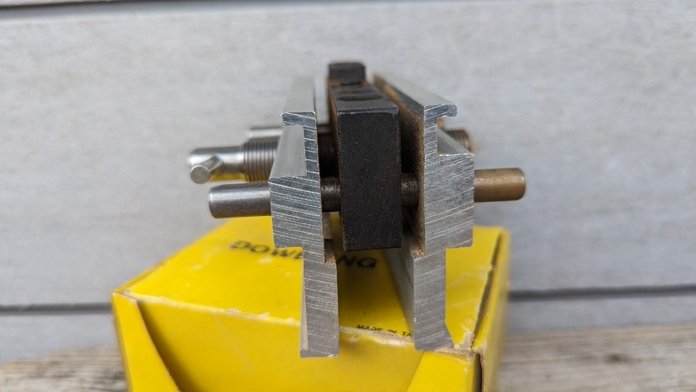 Doweling Jig Self Centering Wood Dowel Tool Clamp tool Precise Drilling VINTAGE