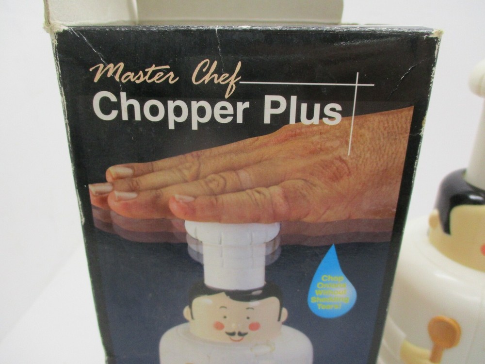 Master Chef Chopper Plus Looks like a Little Chef