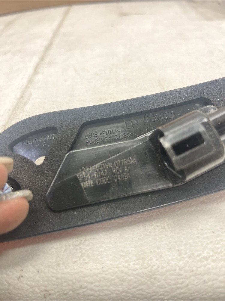 Indicator Light Replace OEM: P54-6147 B1