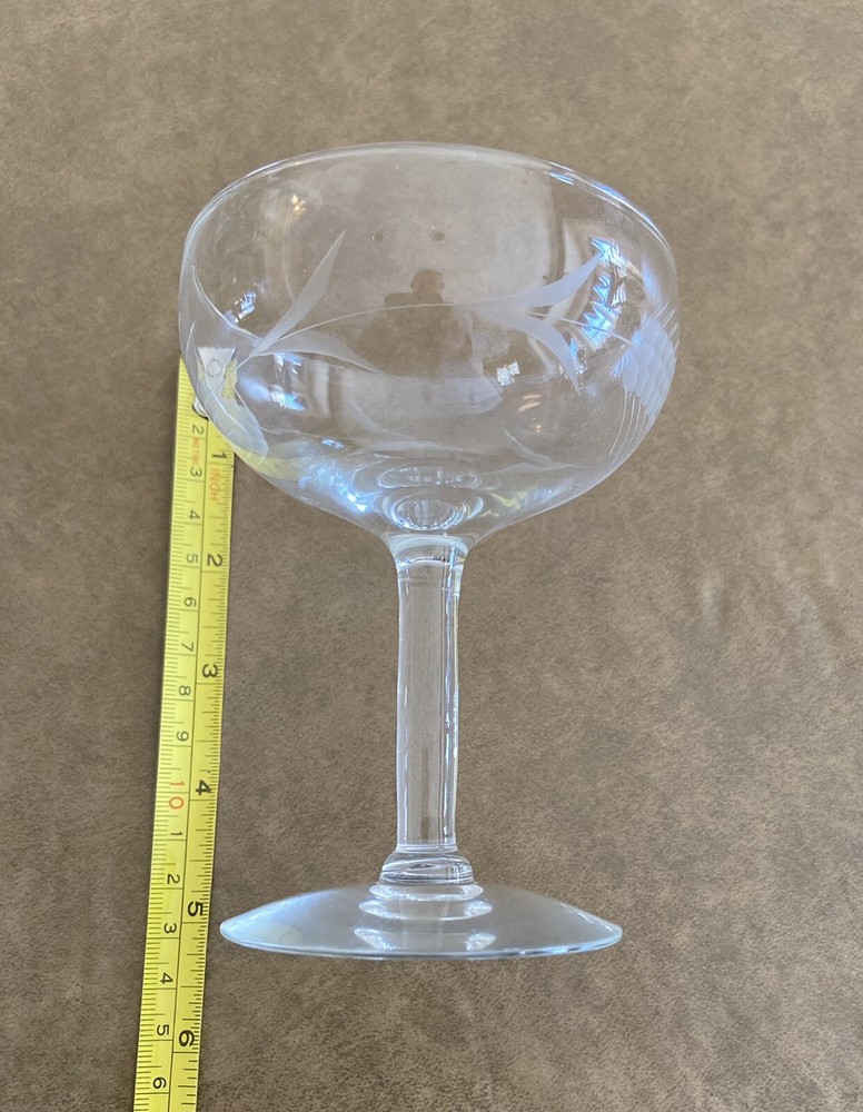 vintage 5” champagne glasses