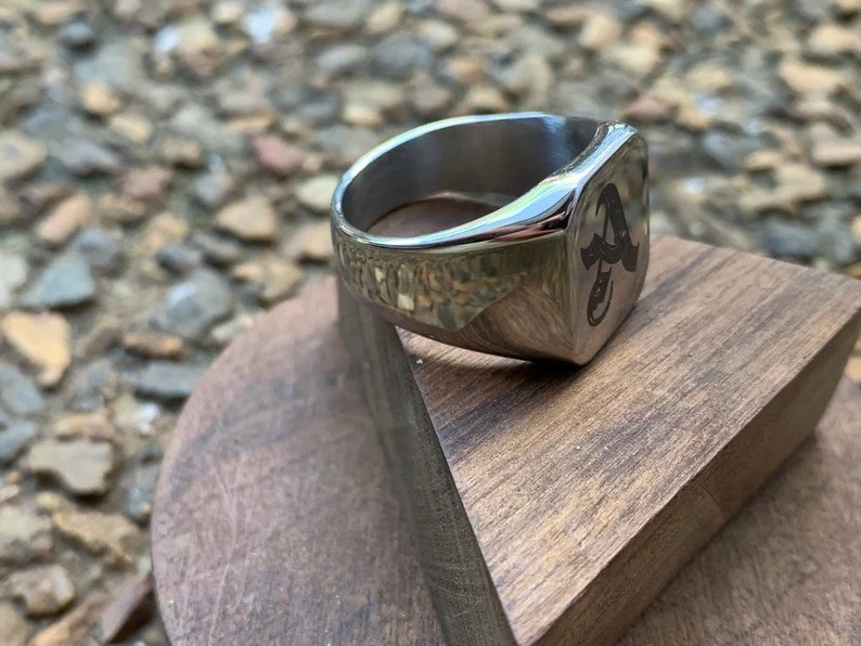 925 Sterling Silver Custom Initial Signet Ring – Personalized Engraved Letter Ri