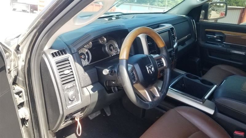 14 DODGE RAM 1500 AIR SHUTTER 3.0L