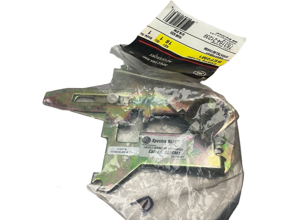 GE SEF0M1 Operating Mechanism