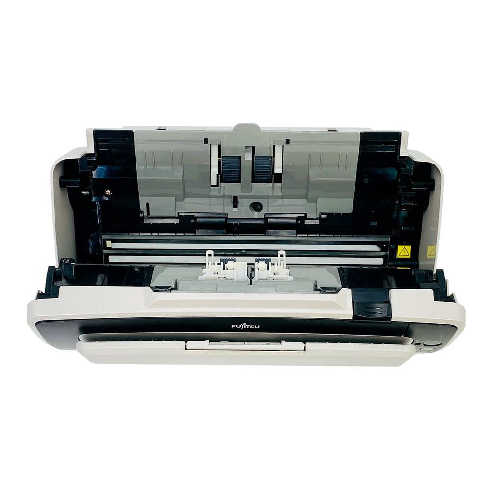 Fujitsu Fi-6130 Color Image Document Sheetfed Scanner with Bundle