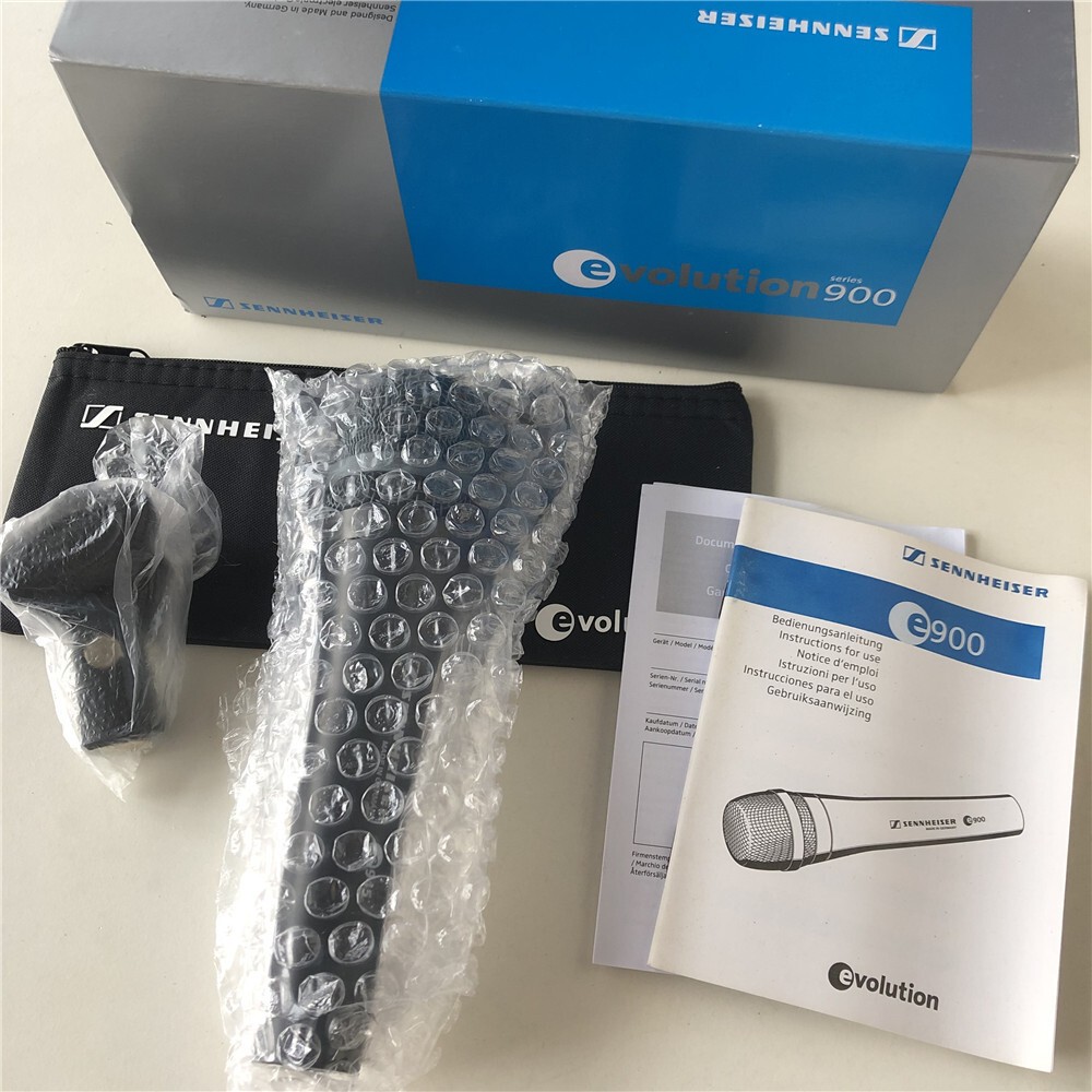 e945 Wired Super Cardioid Dynamic Handheld Microphone -Early Box Version