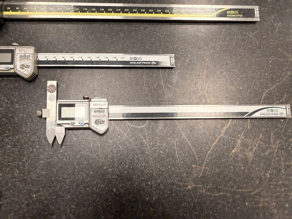 Mitutoyo Lot 4X Digital Calipers ABSOLUTE