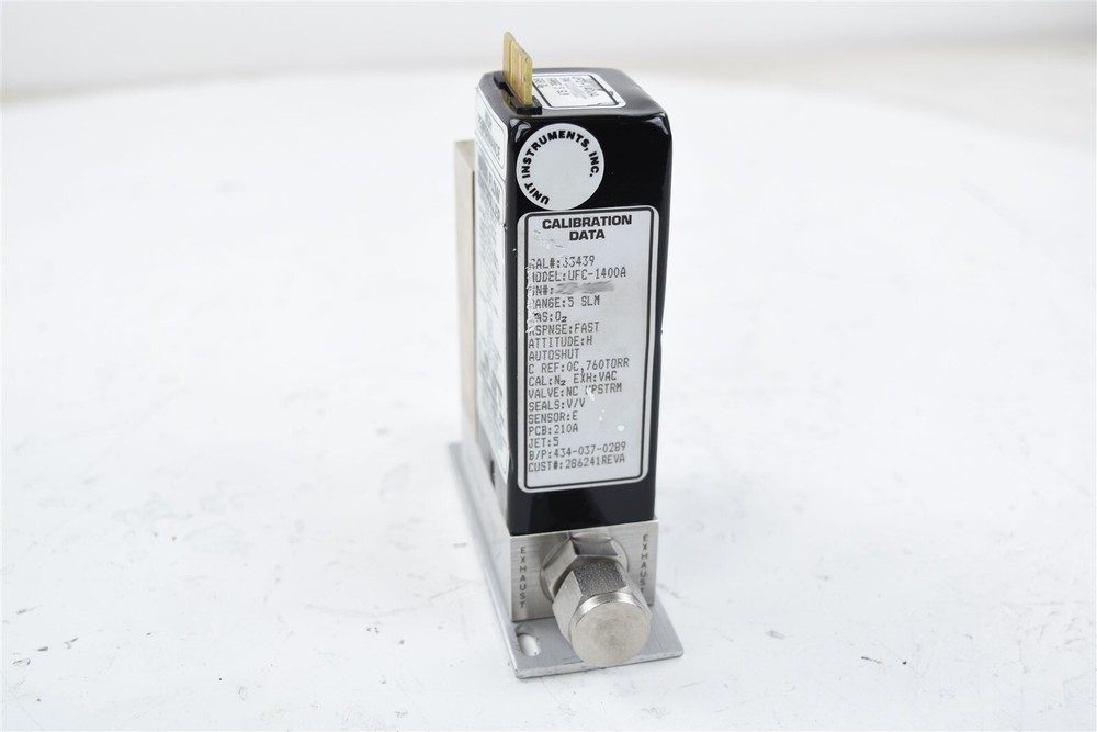 Unit UFC-1400A Mass Flow Controller Gas: O₂ / Range: 5 SLM