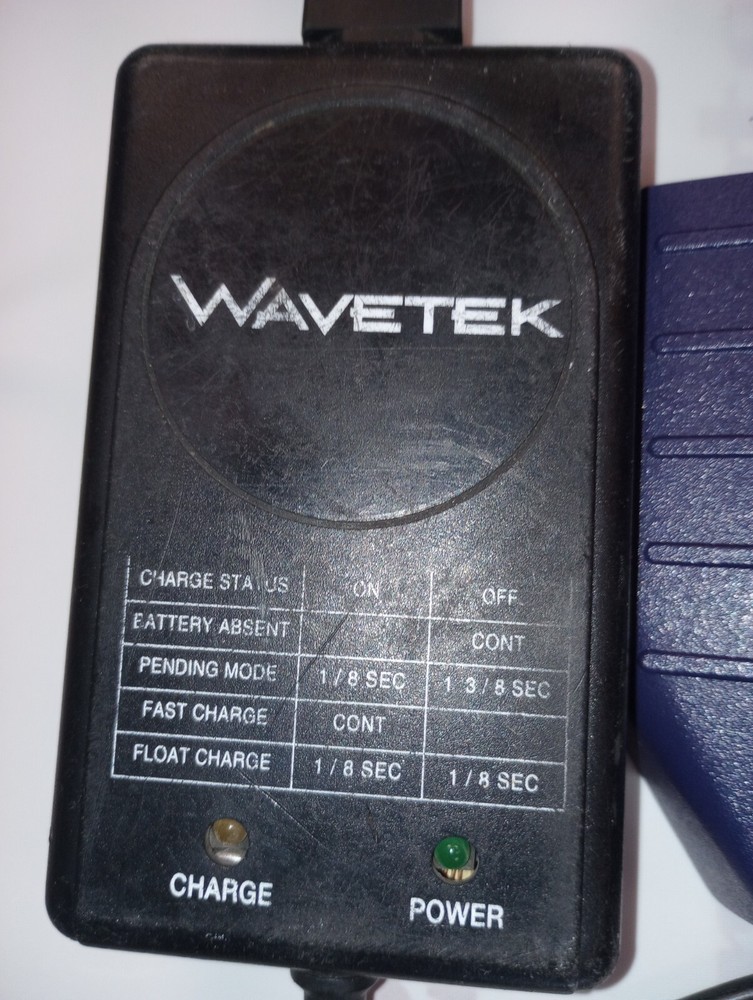 WAVETEK SDA-5000 Stealth Digital Analyzer Meter + CHARGER + CONNECTORS