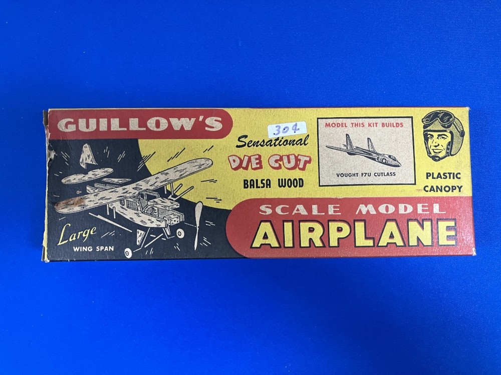 Guillow's Vought F7U Cutlass