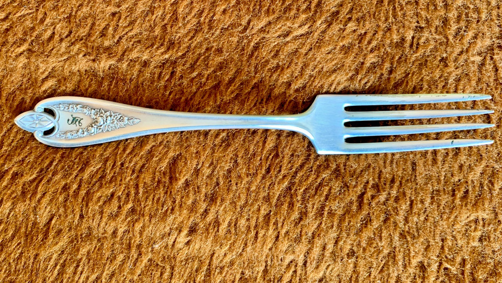 Vintage 1847 Rogers Bros. High Quality Silver Plate Table Fork