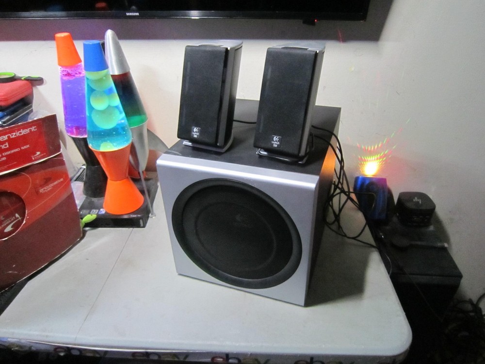 Logitech Z-2300 2.1 THX PC Speaker System Missing Wired Control Pod Remote