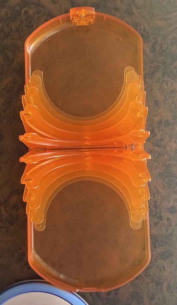 Durabrand WORKING Programmable CD Player Blue-Silver with 10 CD Carrying Case