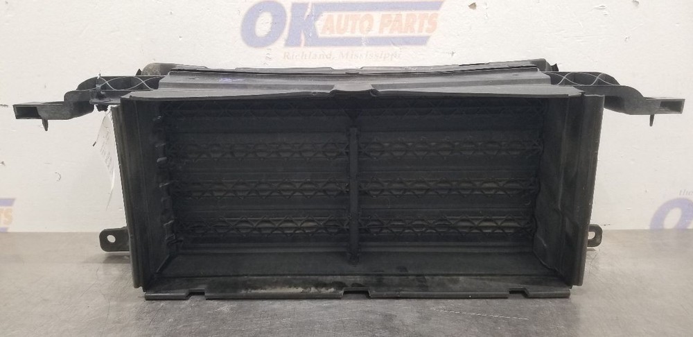 19 LINCOLN NAVIGATOR LOWER AIR SHUTTER 3.5L