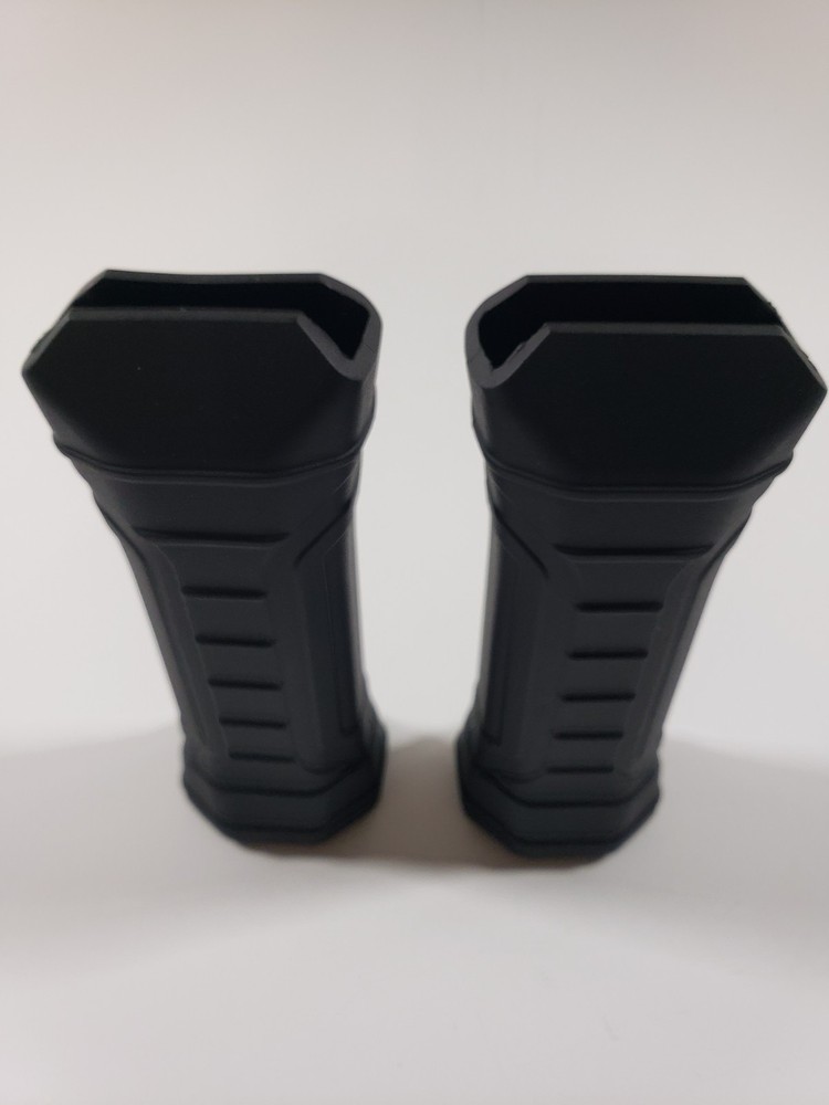 Pack Of 2 Silicone Pickleball Paddle Grip Type B.
