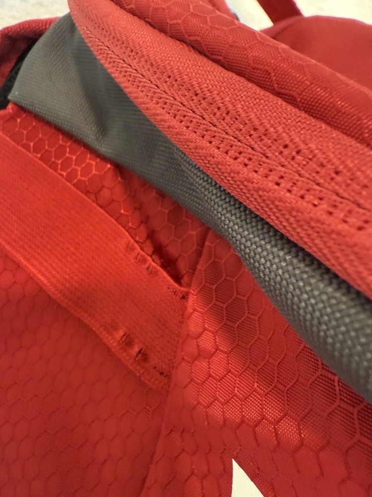 Easton Bat Backpack Red