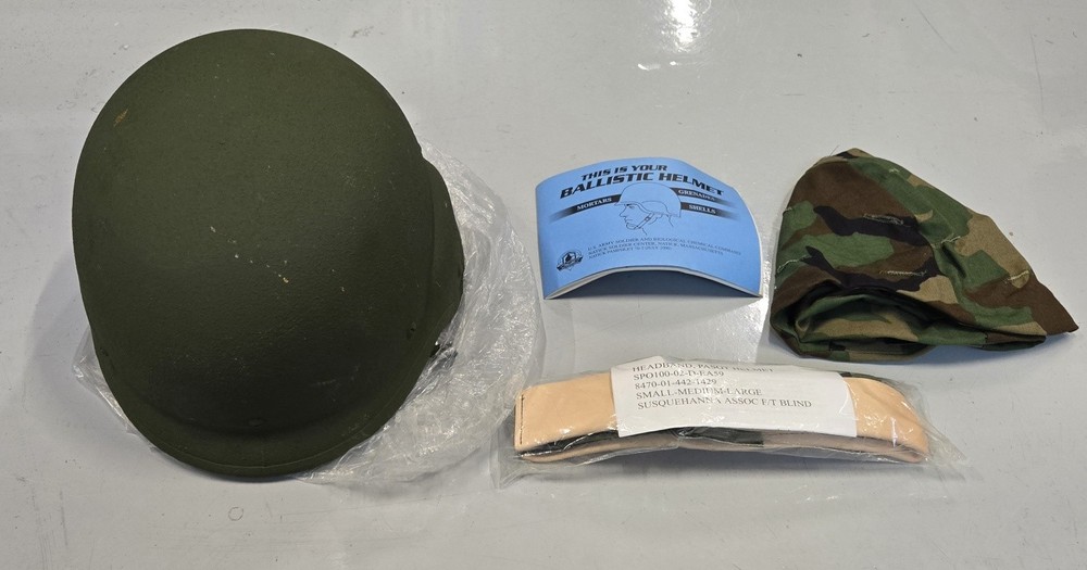 USGI HELMET MEDIUM (NEW)