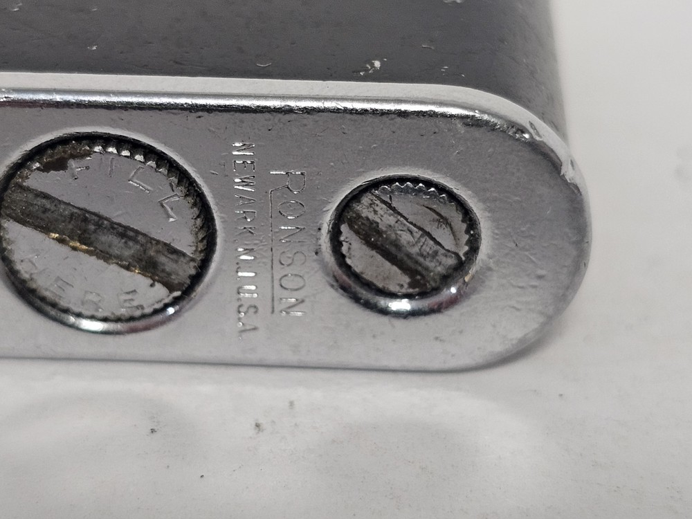 Vintage Ronson "Whirlwind" Lighter Black And Chrome Chromium