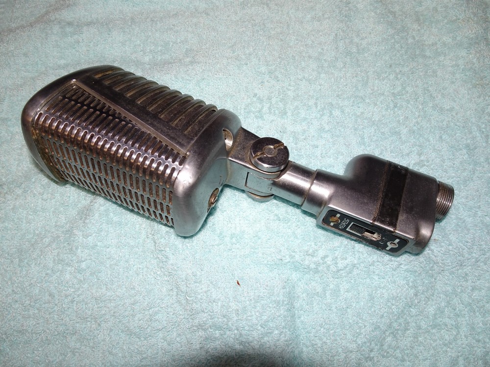 ASTATIC 77L DYNAMIC MICROPHONE Not Tested.