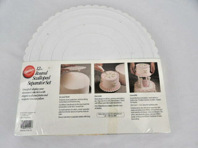 Wilton 12" Round Scalloped Separator Set NEW Include 2 plates & 4 Grecian Pillar