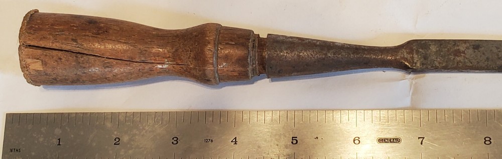 Vintage STANLEY 1/2" Bevel Edge Socket Wood Chisel - USA