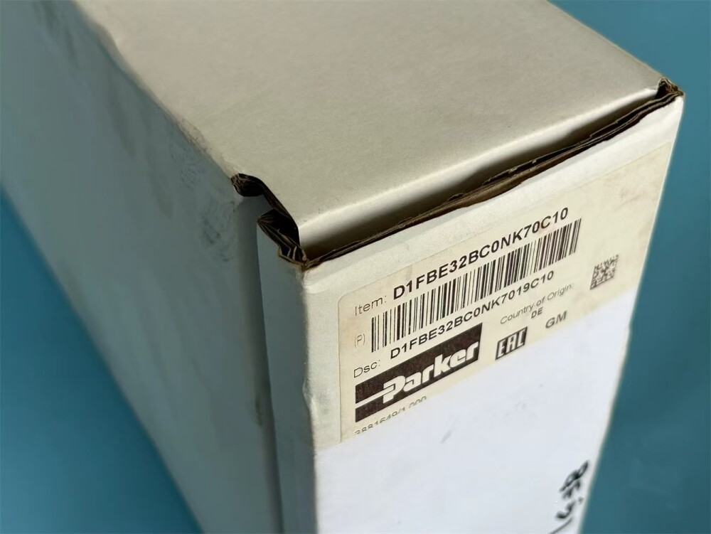 1PC New Parker D1FBE32BC0NK7019C10 Proportional Valve DHL Expedited Shipping