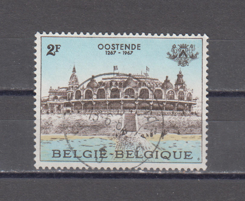 BELGIUM :  1967 - USED  - SCOTT # 691  ARCHITECTURE