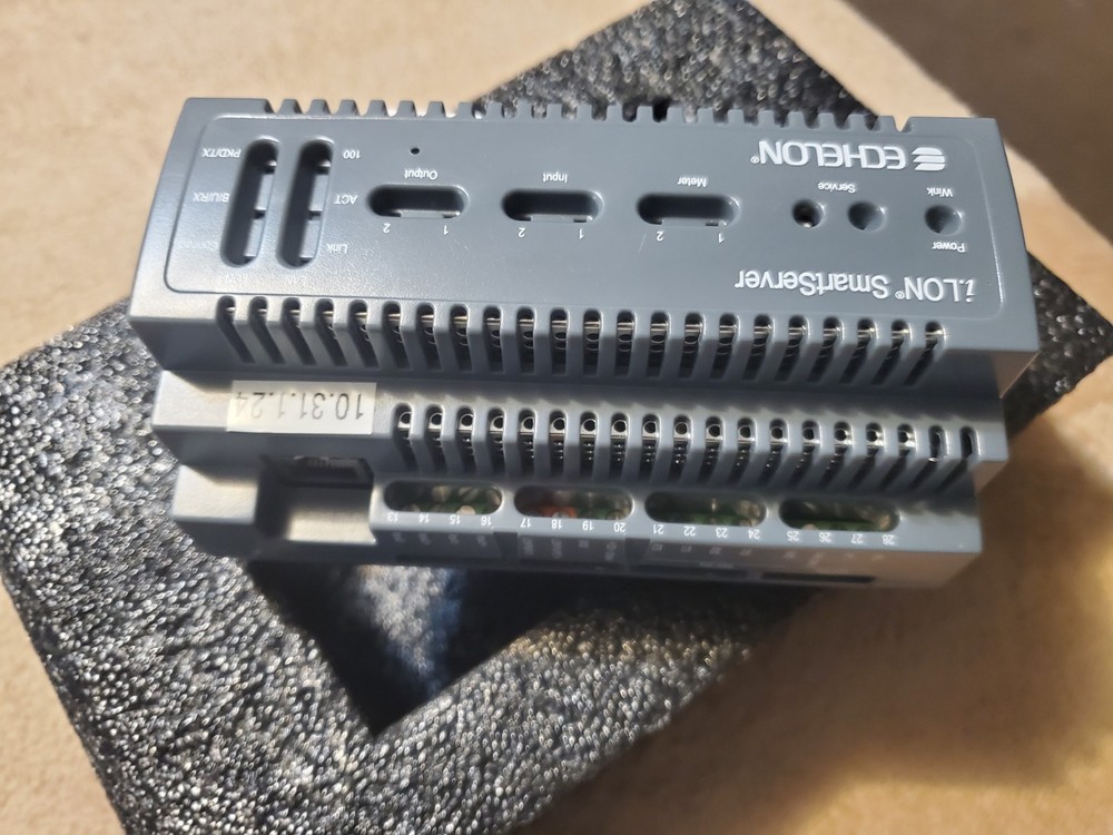 I.lon Echelon Smartserver 72101R-4ft Networking Router