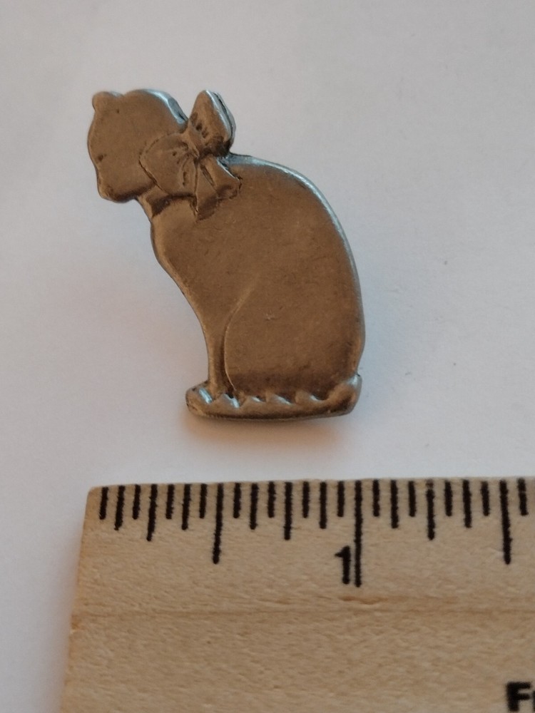 Silvertone Cat Bow Ribbon Collar Lapel Pin
