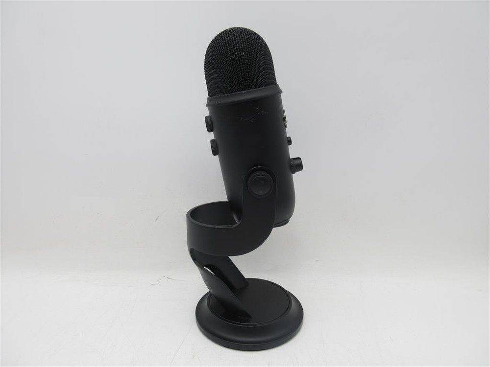 Blue Yeti USB Multi-Pattern Condenser Microphone