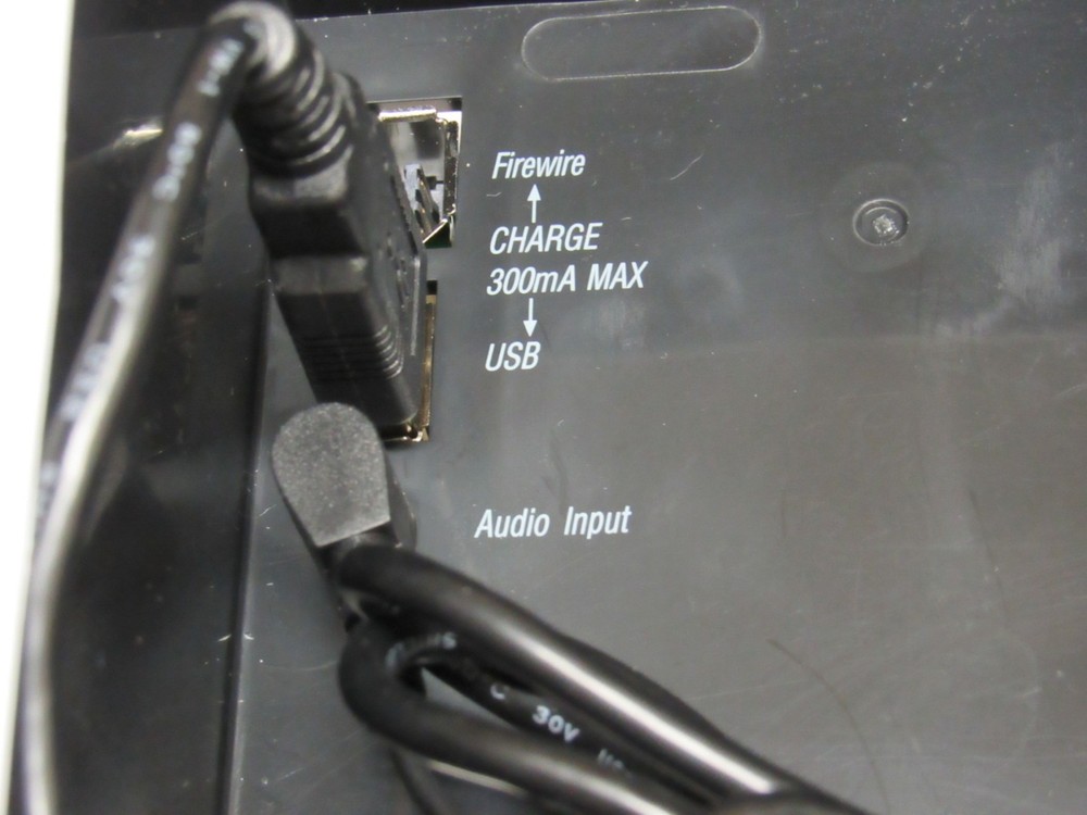 Bluetooth Receiver streaming music for DMC1, DMC3-4