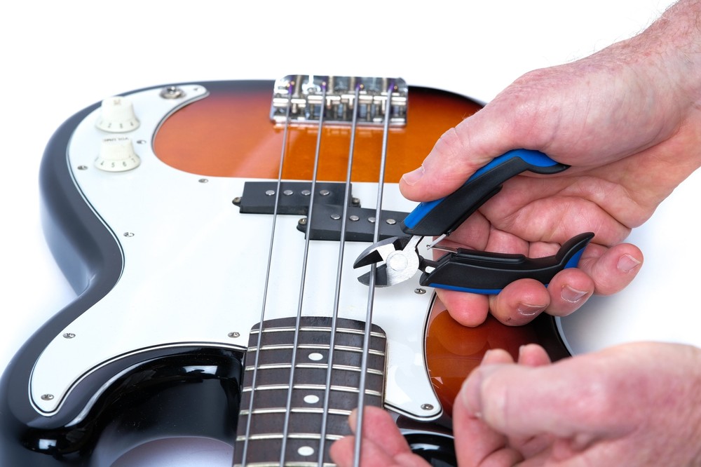 MusicNomad GRIP Cutter Premium String Cutter for All String Instruments (MN226)