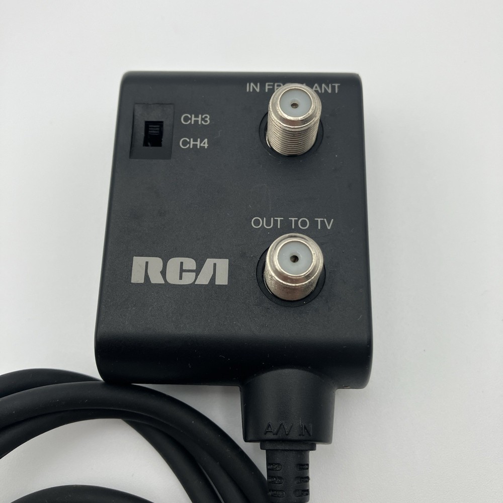 RCA CRF80 TV Adapter Antenna Channel Selector RF Modulator