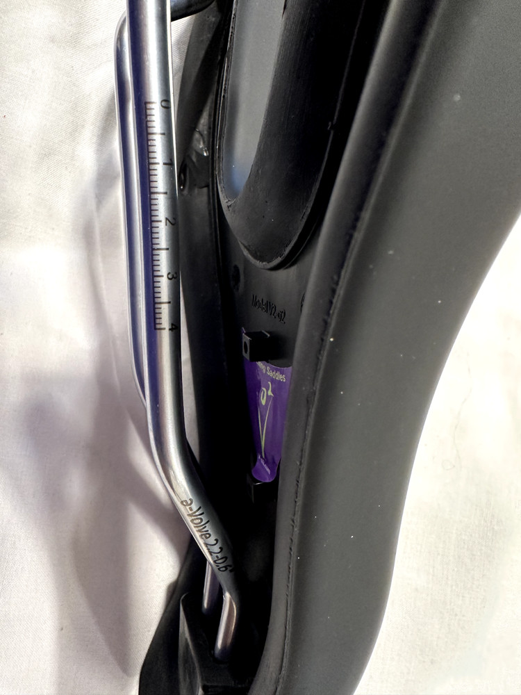 e-Volve 2.2-0.6" Comfort Saddle - New without Retail Packaging