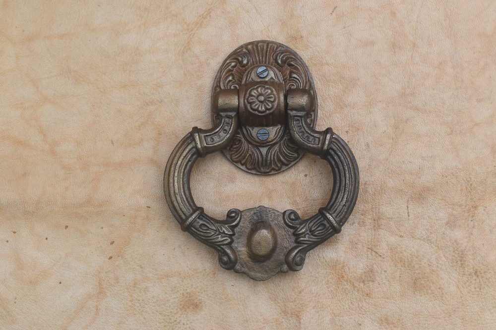 Vintage Cast Iron Victorian Face antique Gold Door Knocker Handle Pull Ring