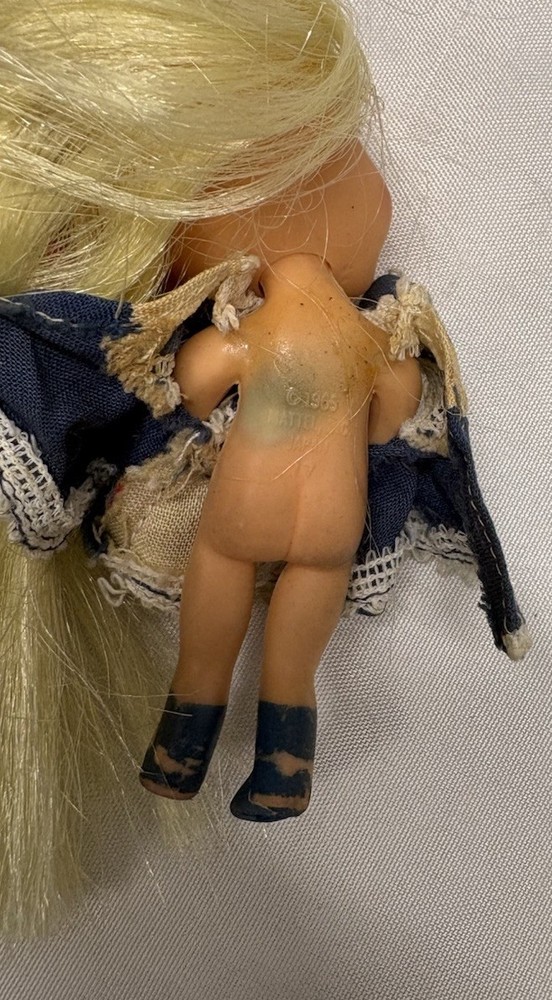 Liddle Kiddles ALICE IN WONDERLIDDLE - Played With - Vintage