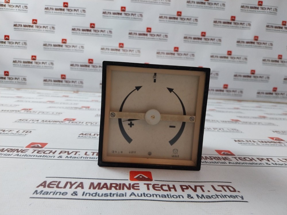 Celsa 440V Analog Voltmeter