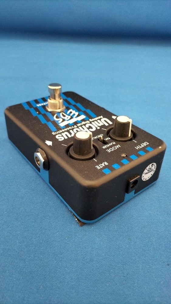 EBS UNICHORUS effector