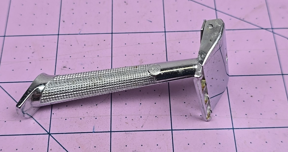 Vintage GEM Safety Razor Flip Open chrome