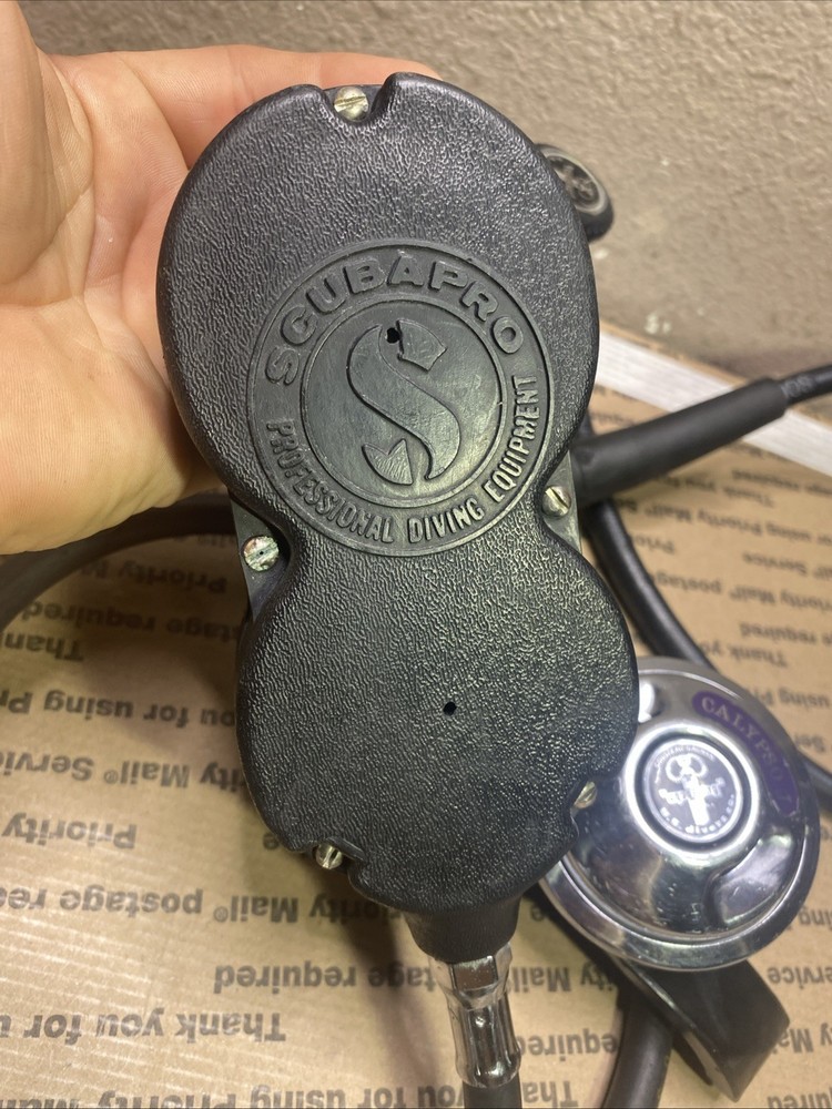 Aqua Lung Scuba Regulator W/ ScubaPro Gauges (UNTESTED)