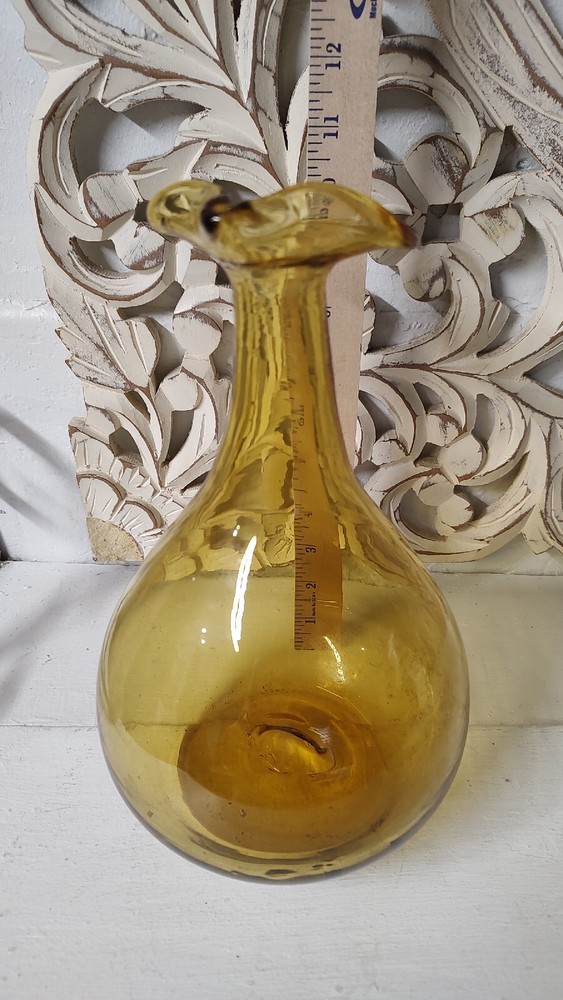 VINTAGE BLENKO? YELLOW Large GLASS DECANTER