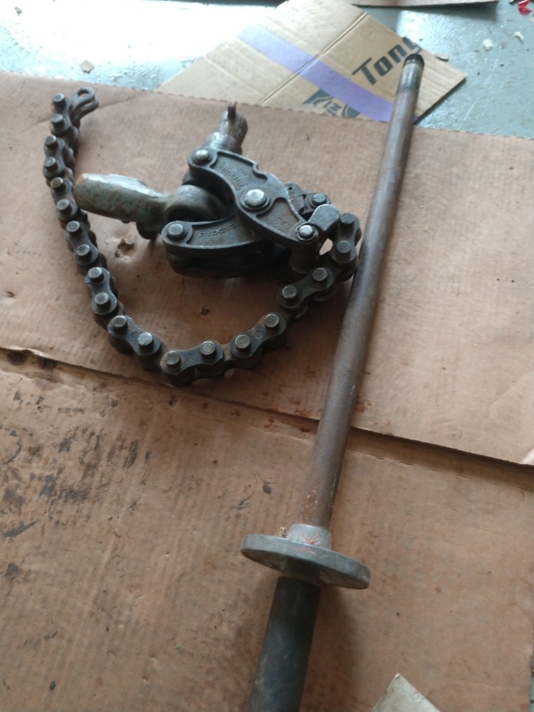 RIDGID No.246 Soil Pipe Cutter with handle