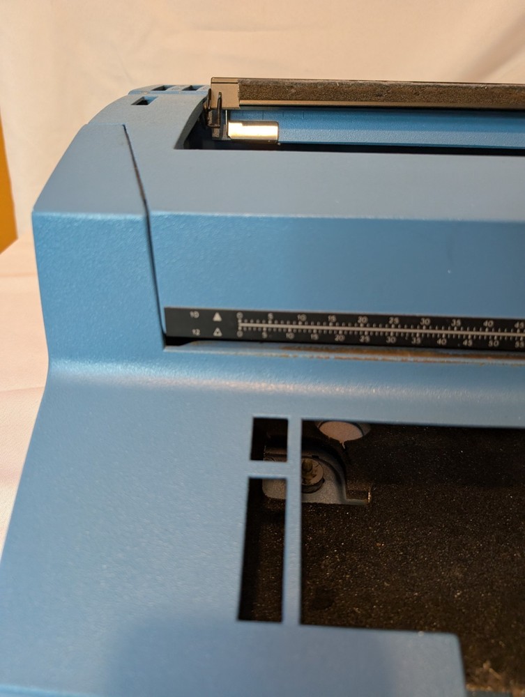 IBM Selectric Typewriter II EMPTY Case shell Blue PARTS ONLY