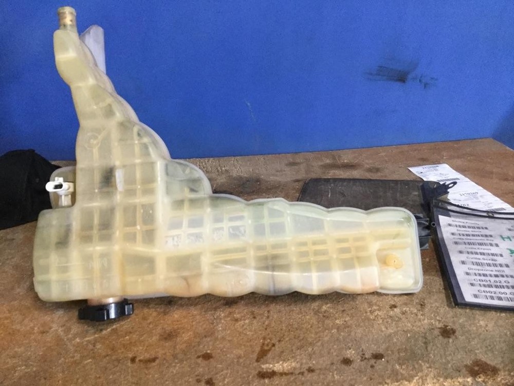 For 2015 PETERBILT 579 RADIATOR OVERFLOW TANK , GA
